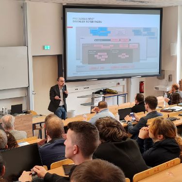 Dr. Ing. Frank Breitenbach | "Industrial Metaverse - eine (R)Evolution"